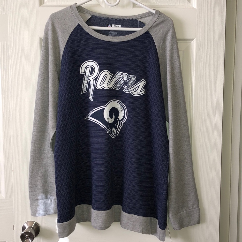 NFL • Team Apparel • LA Rams sweater size XXL